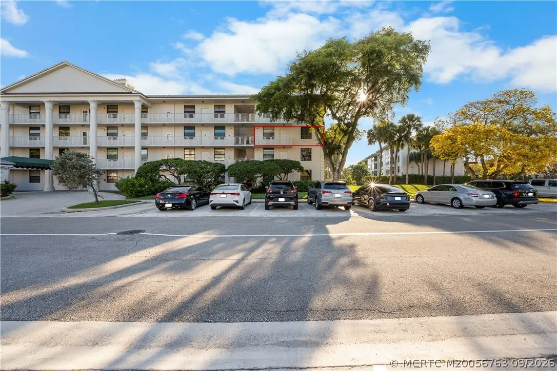 3540 Whitehall Drive 306, West Palm Beach