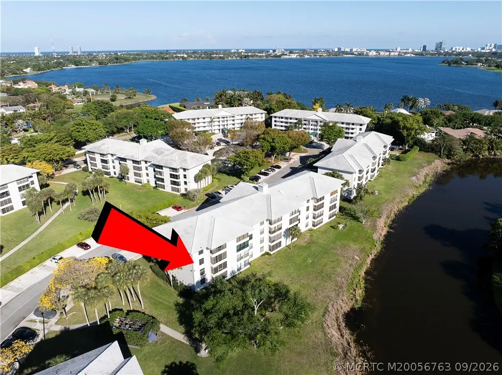 2 of 22 - 3540 Whitehall Drive 306, West Palm Beach, FL