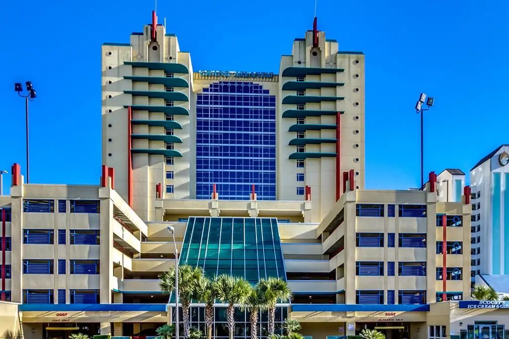 2007 S Ocean Blvd. 306, Myrtle Beach