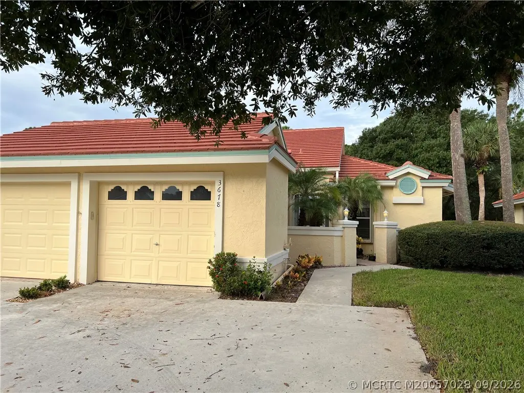 3678 Whispering Sound Drive, Palm City