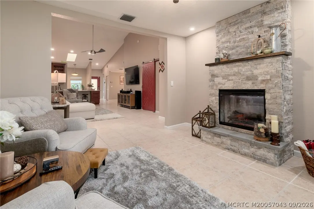 1499 Greens Pointe Way, Palm City