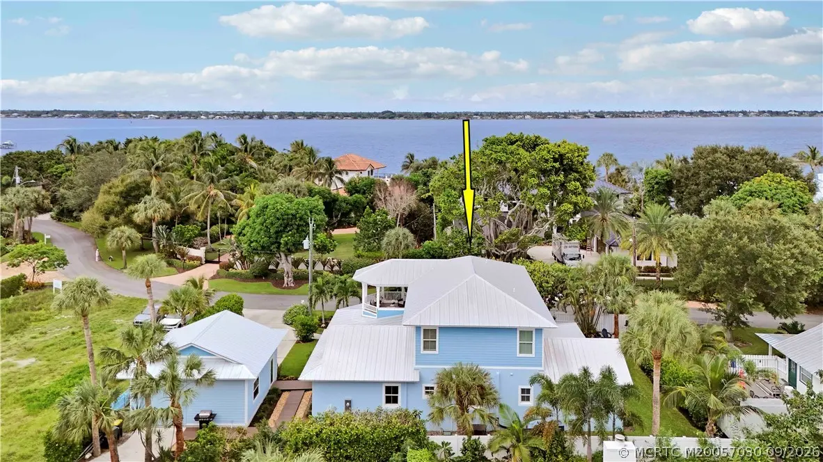 4 of 71 - 1002 Riverside Drive, Stuart, FL