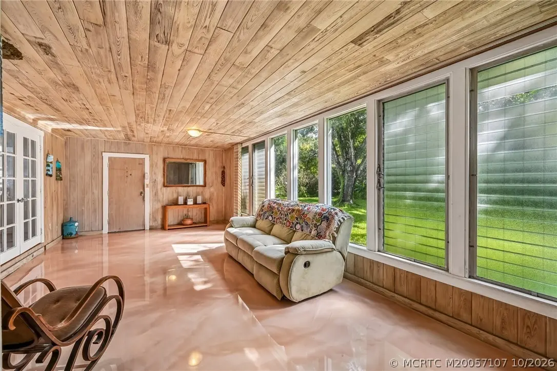 5 of 60 - 3037 Sunrise Boulevard, Fort Pierce, FL