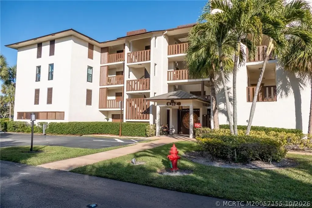 162 Saint Lucie Boulevard 204b, Stuart