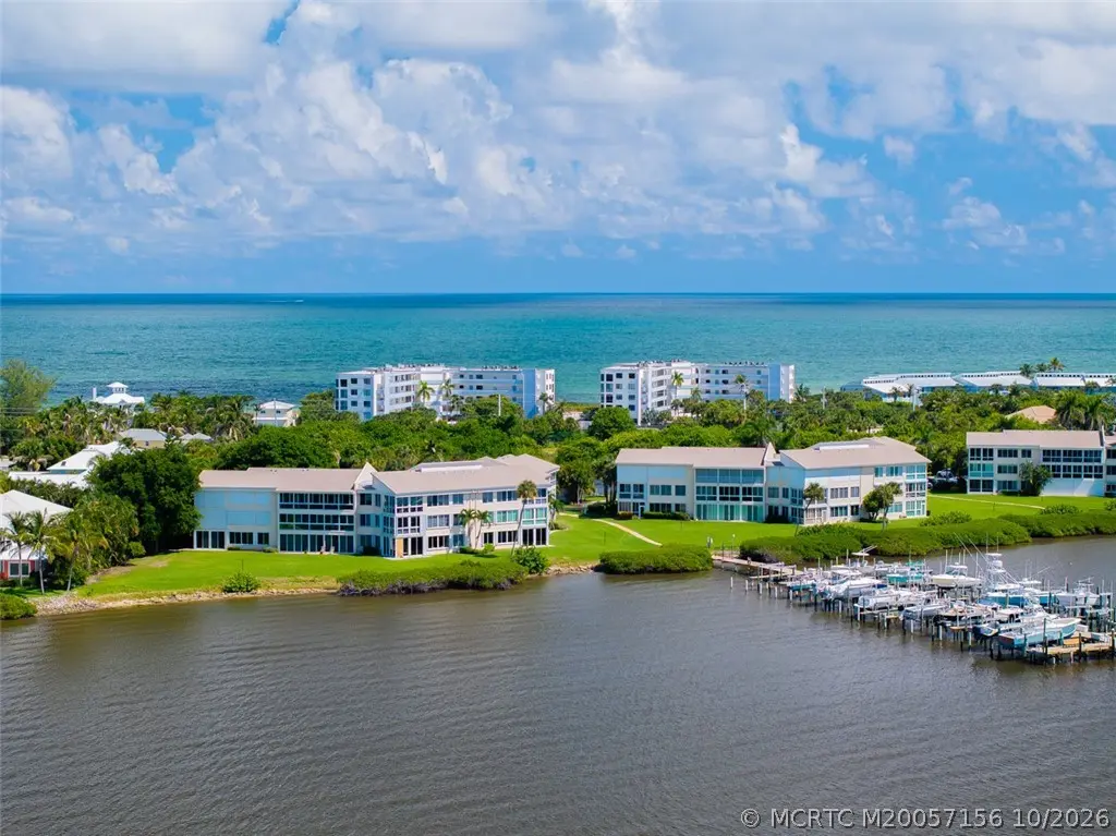 2370 Ocean Boulevard C305, Stuart