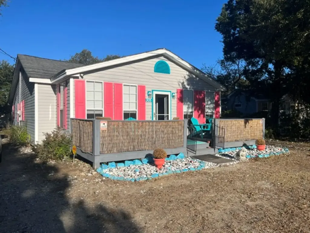 305 Chester St., Myrtle Beach