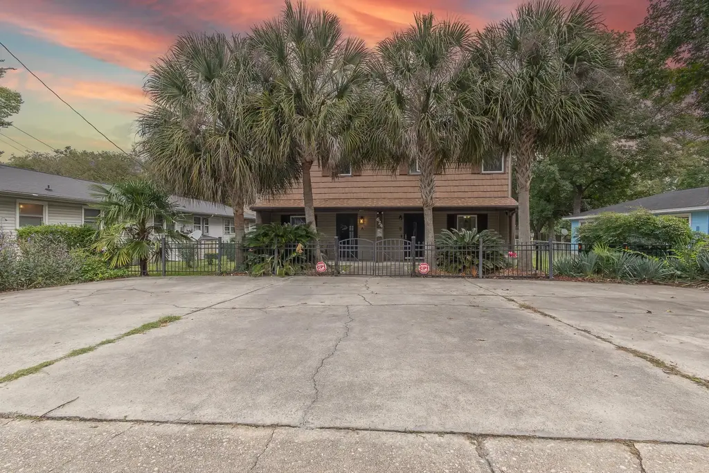 624 Surfside Dr., Surfside Beach