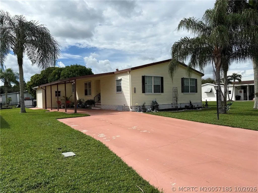 3 of 23 - 2460 Versailles Terrace, Stuart, FL