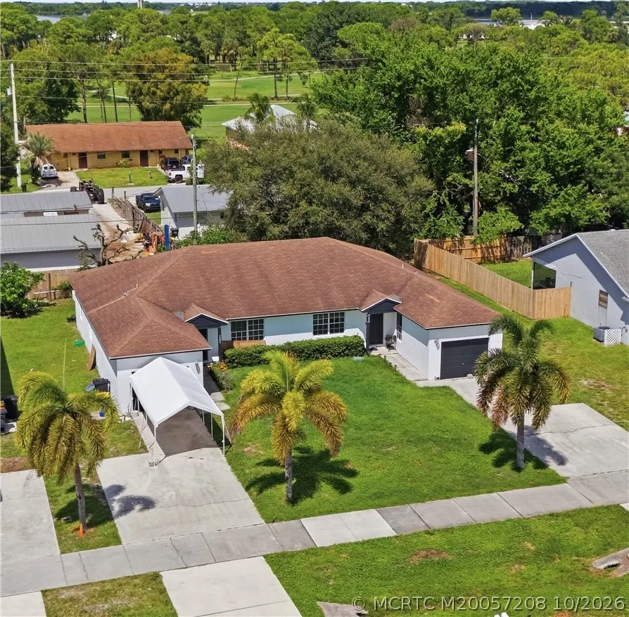 4 of 13 - 2593 Indian Street, Stuart, FL