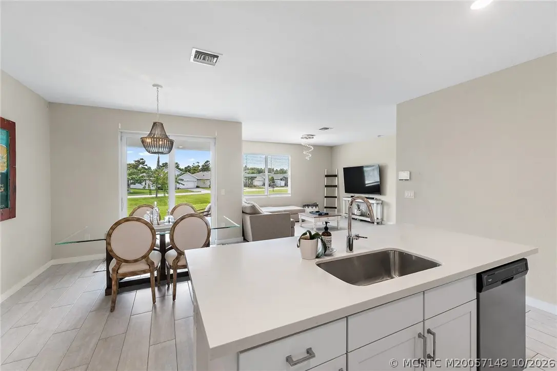5 of 39 - 1590 Skyhigh Terrace, Jensen Beach, FL
