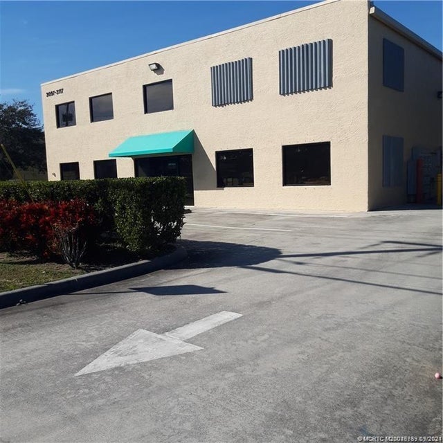 1 of 3 - 3099 Se Gran Park Way, Stuart, FL