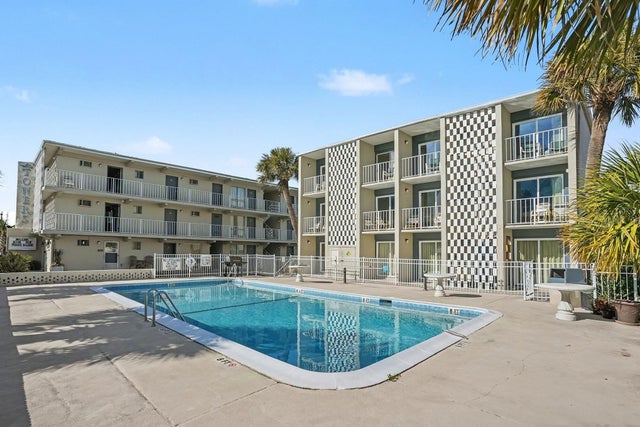 Photo of Listing #2503108