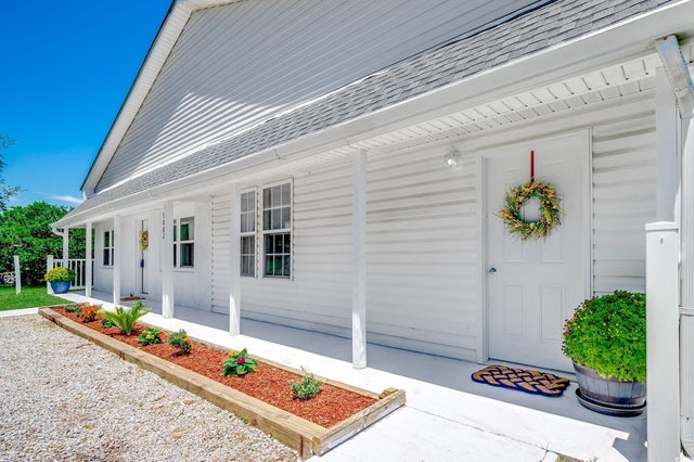 Photo of Listing #2517366