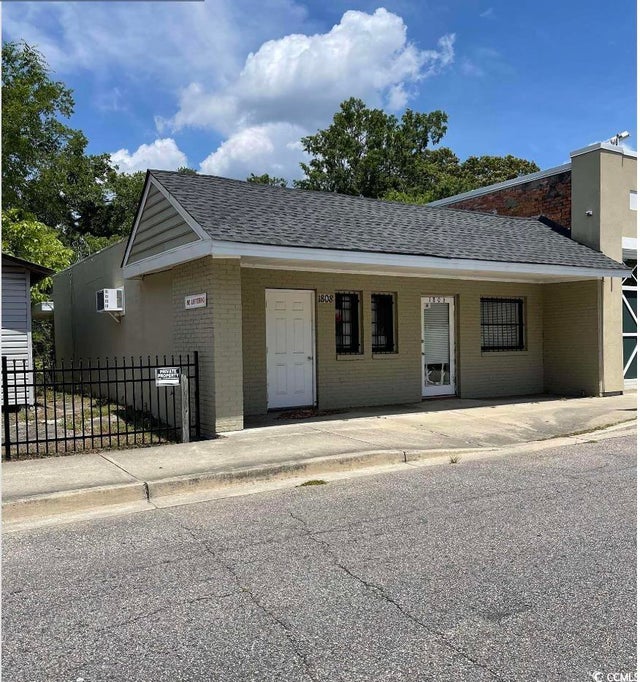 Photo of Listing #2517800