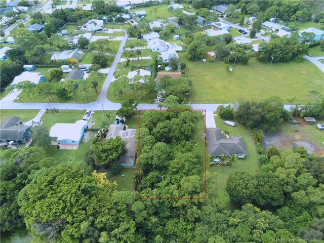 2 of 4 - 4191 Se Dixie Ross Street, Stuart, FL