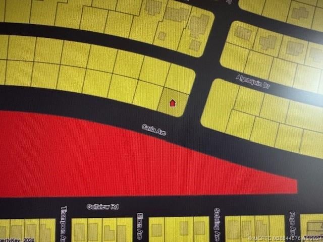 2200 Carla Avenue, Sebring