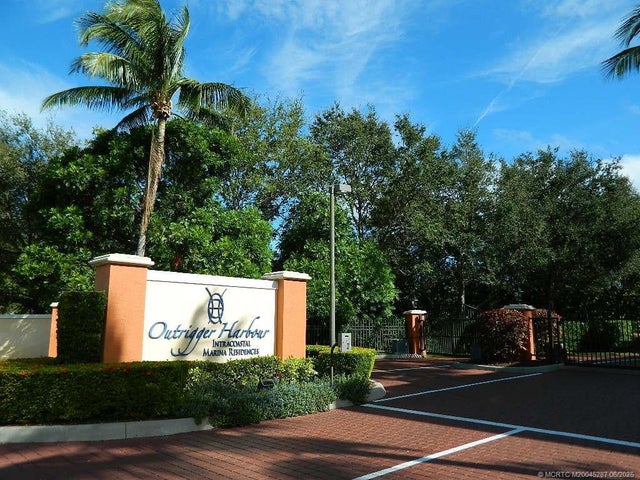 1 of 8 - 1405 Ne Indian River Drive #22, Jensen Beach, FL
