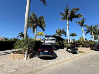 Photo of Listing #M20048473