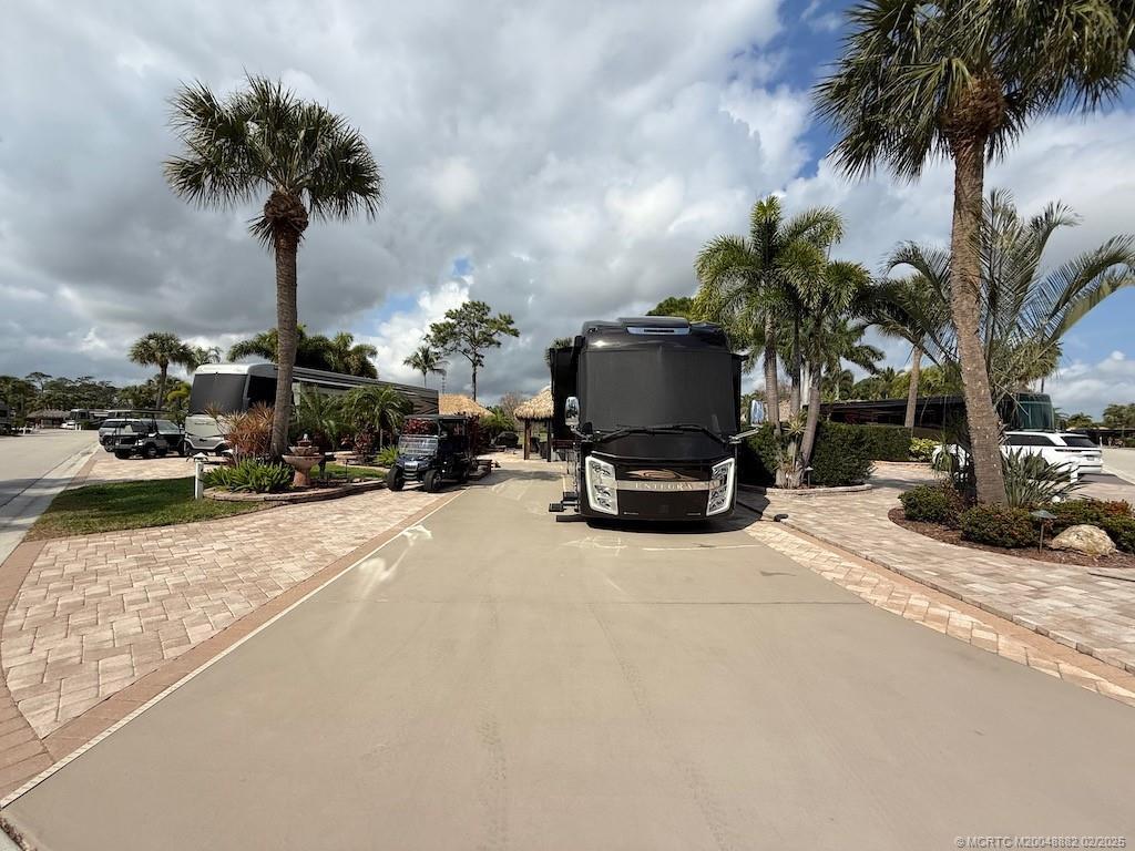 451 Sandtrap Lane, Port Saint Lucie