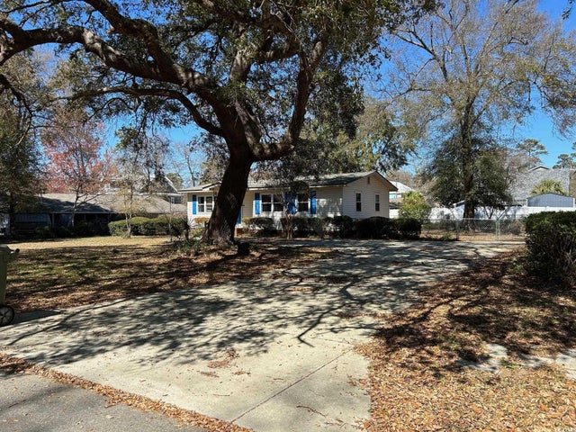 Photo of Listing #2507443