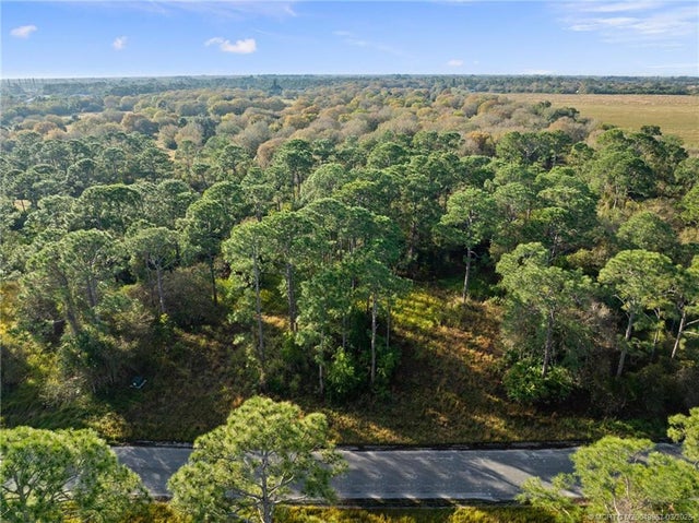 4 of 13 - 10649 Lighter Wood Lane, Fort Pierce, FL