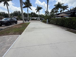 Photo of Listing #M20050012