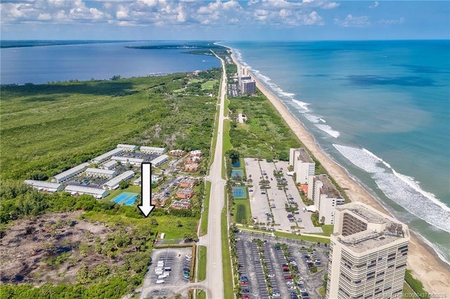 5 of 9 - 9461 S Ocean Drive, Jensen Beach, FL