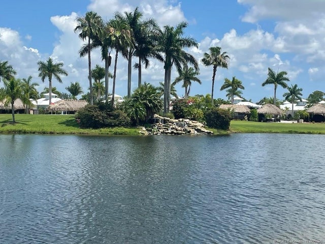 2 of 9 - 258 Nw Hazard Way, Port Saint Lucie, FL