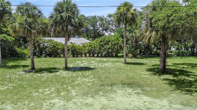 3 of 11 - 00 Wendy Lane, Sewalls Point, FL
