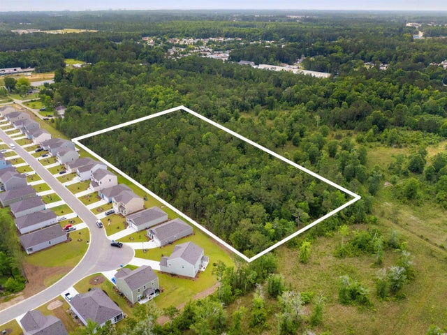 Photo of Listing #2516033