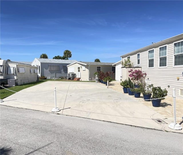 2 of 27 - 135 Nettles Boulevard, Jensen Beach, FL