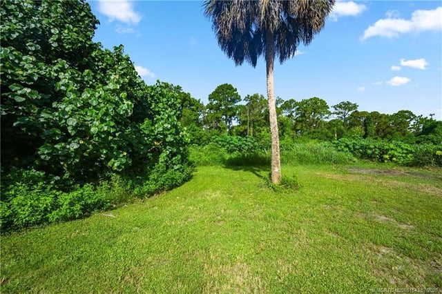 1 of 9 - "01" Se 43rd Avenue, Stuart, FL