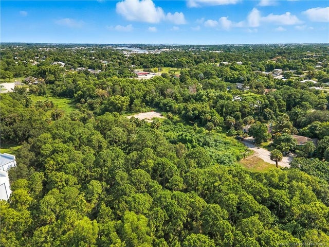 5 of 9 - "01" Se 43rd Avenue, Stuart, FL