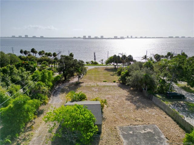 2 of 6 - 12825 S Indian River Drive, Jensen Beach, FL
