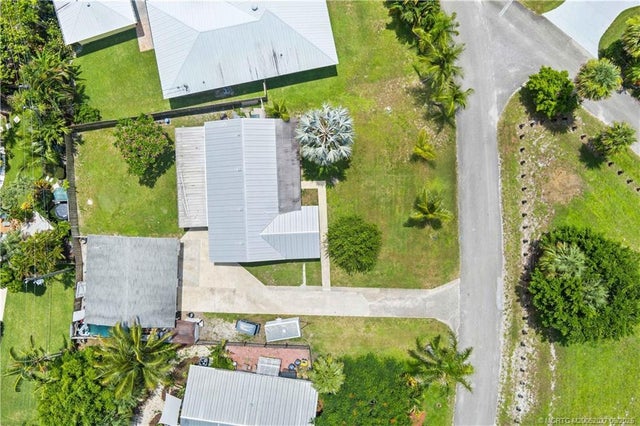 2 of 25 - 9035 Se Athena Street, Hobe Sound, FL