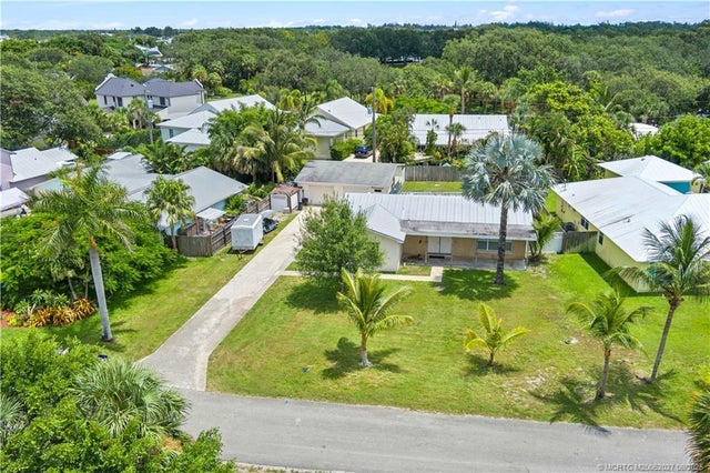 3 of 25 - 9035 Se Athena Street, Hobe Sound, FL