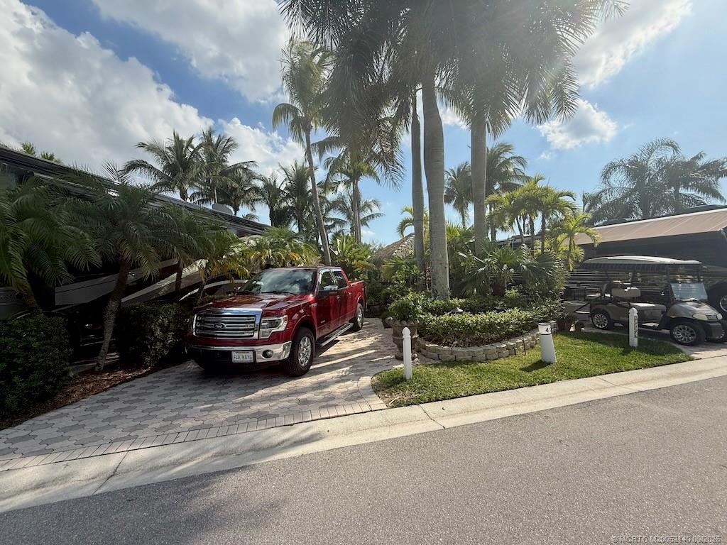 413 Chipshot Lane, Port St Lucie