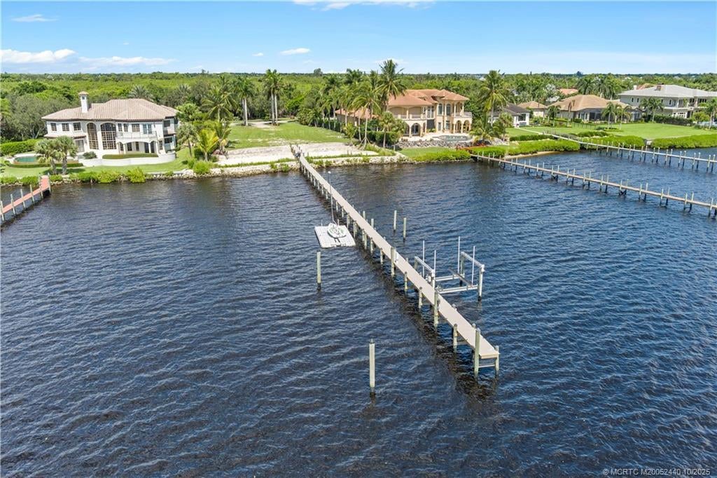1328 Estates Place, Palm City