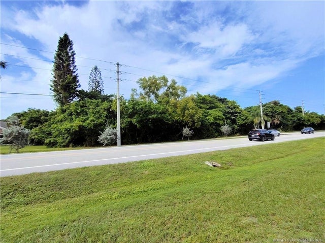 4 of 40 - 5470 Se Ebbtide Avenue, Stuart, FL