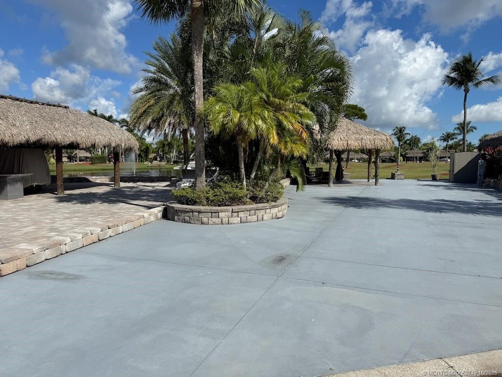 403 Chipshot Lane, Port St Lucie