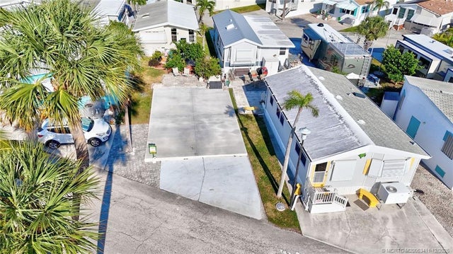 Photo of Listing #M20053411