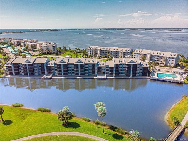 2 of 44 - 40 Ne Plantation Road #309, Stuart, FL