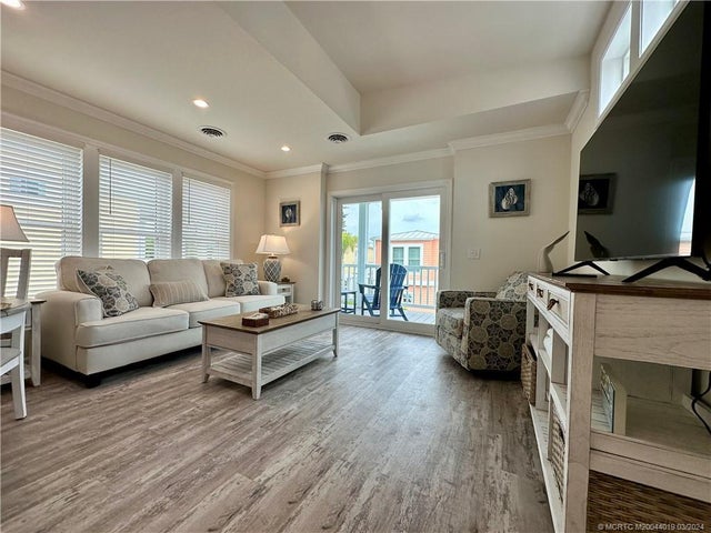 3 of 42 - 2632 Ne Pelican Way, Jensen Beach, FL