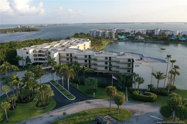 2 of 84 - 221 Ne Plantation Road #215, Stuart, FL