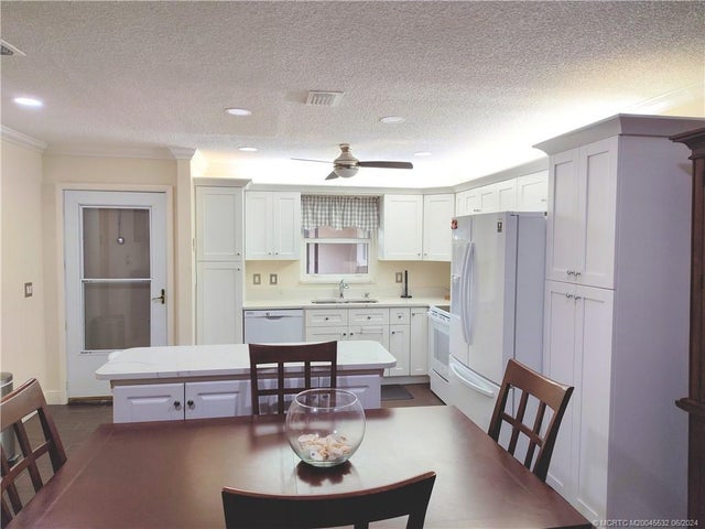 4 of 64 - 6531 Se Federal Highway #l111, Stuart, FL