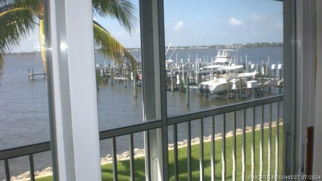 Photo of Listing #M20046027