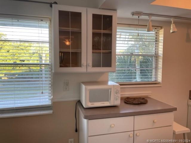 3 of 7 - 2929 Se Ocean Boulevard #108-10, Stuart, FL