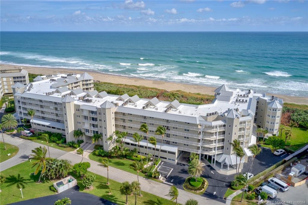 579 Plantation Road 301-n, Stuart