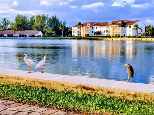 Photo of Listing #M20048125