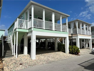 Photo of Listing #M20049870